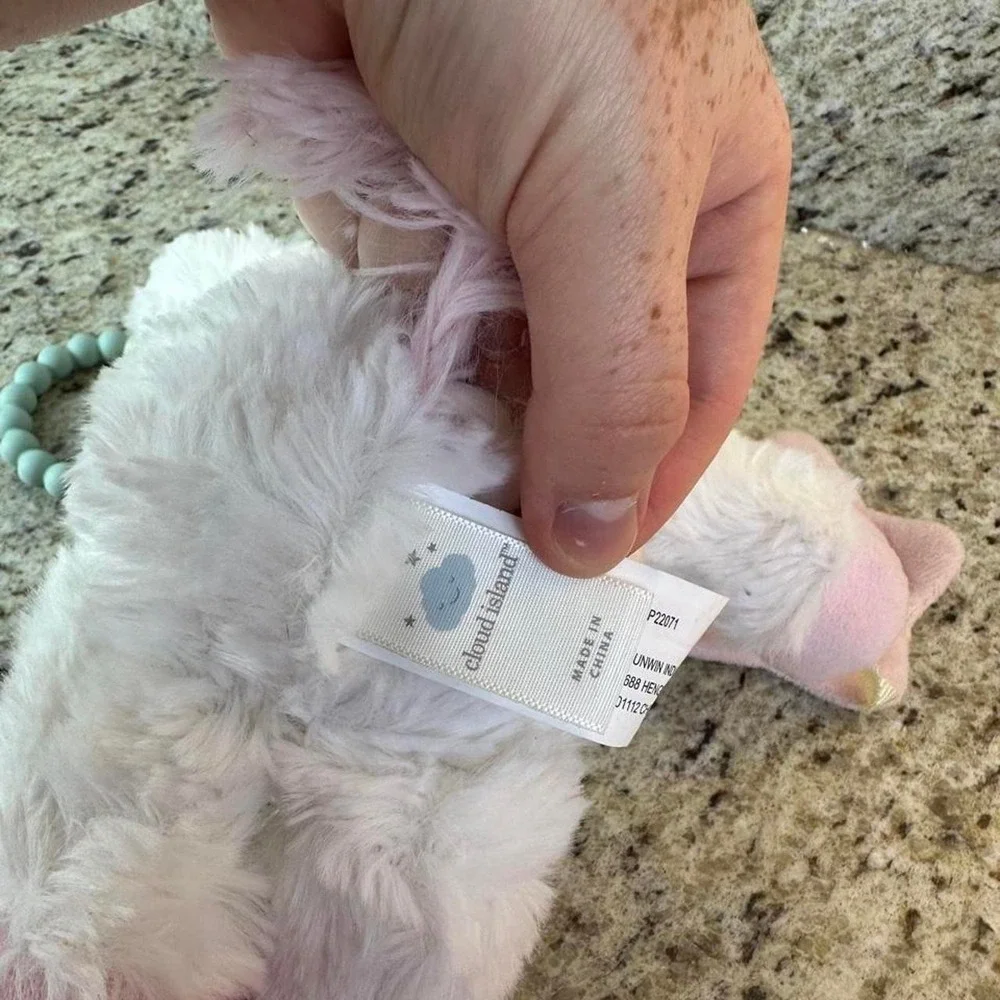 Cloud Island unicorn Lovey